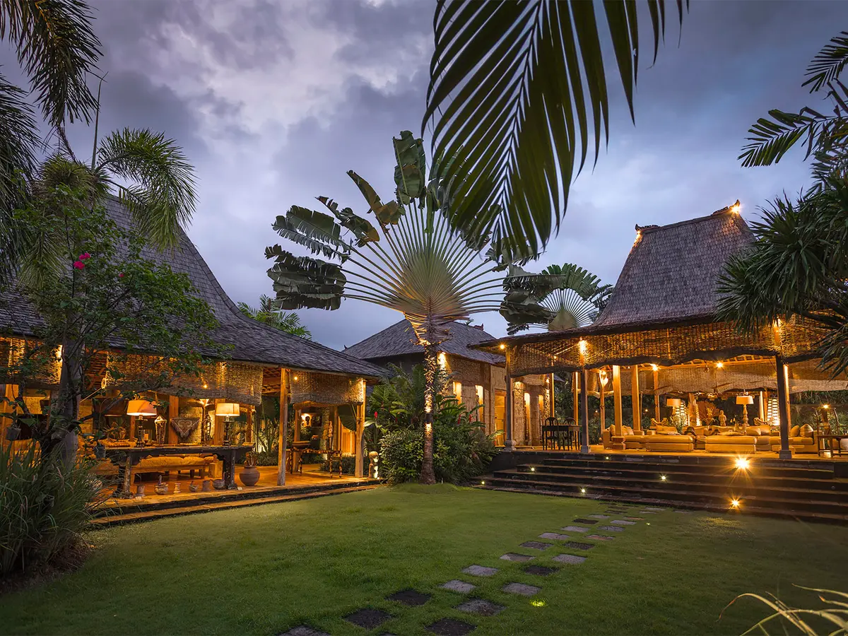 Villa Zelie - Night vibes