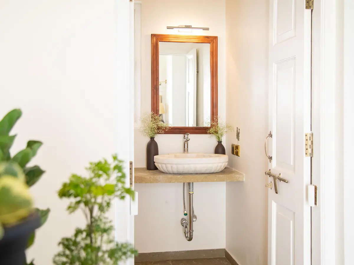Colina Villa F - Powder Room