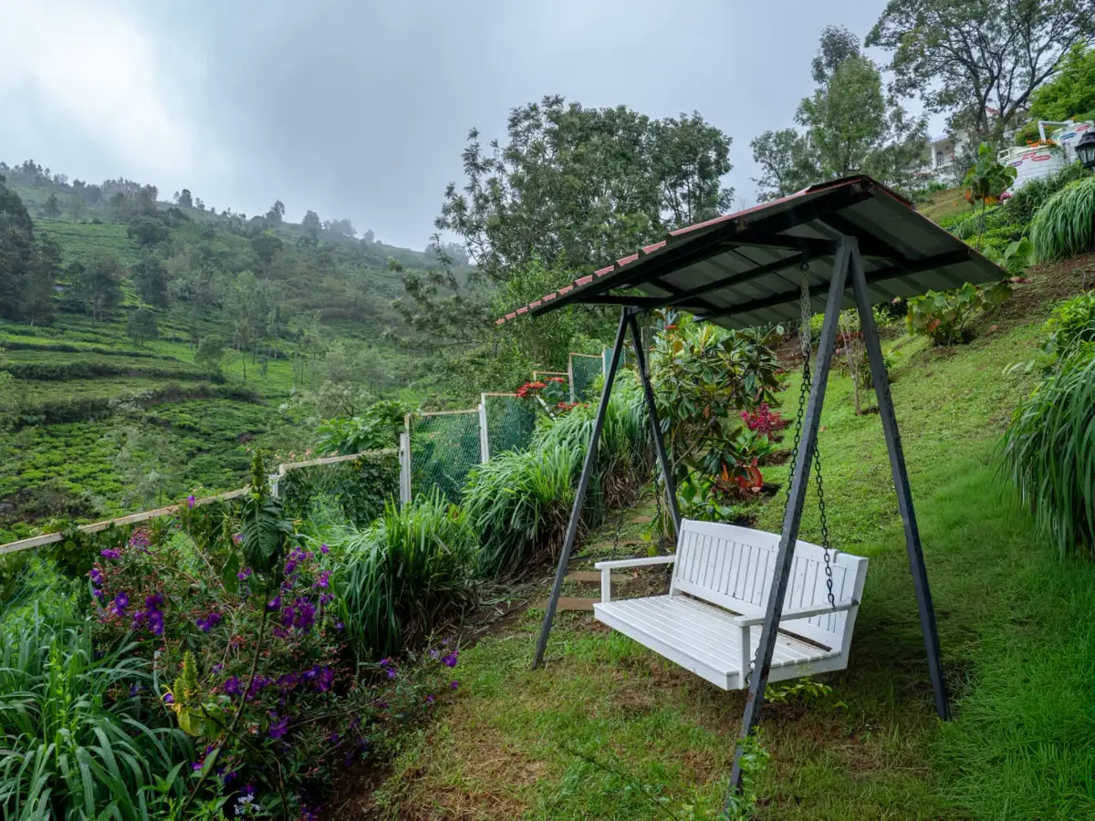 Outdoor Swing | Villa Aikyam