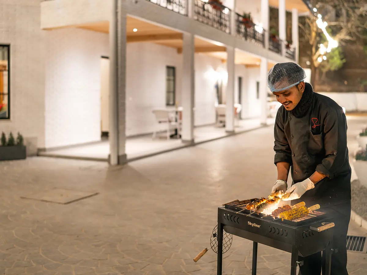 Barbecue Night - Villa In Mussoorie | Airyland Estate