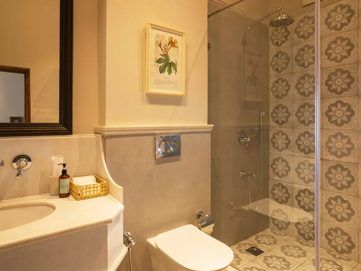 Bathroom 4 - Airyland Estate
