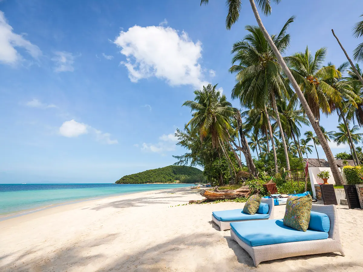 Akuvara - Your private beach loungers