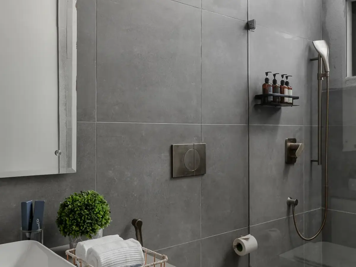 Bathroom 1 | Villa In Coonoor - Amani Villas 10B