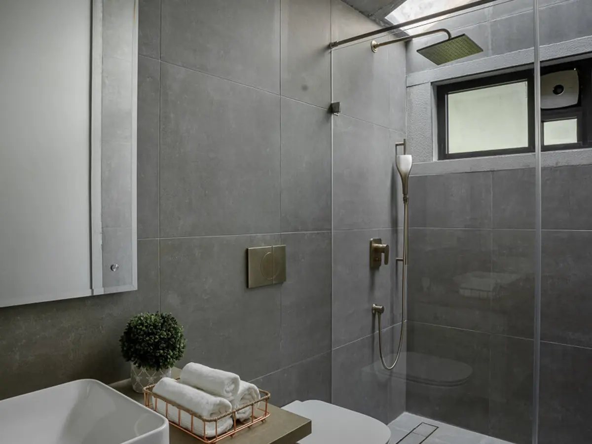 Bathroom 1 | Villa in Coonoor - Amani Villas