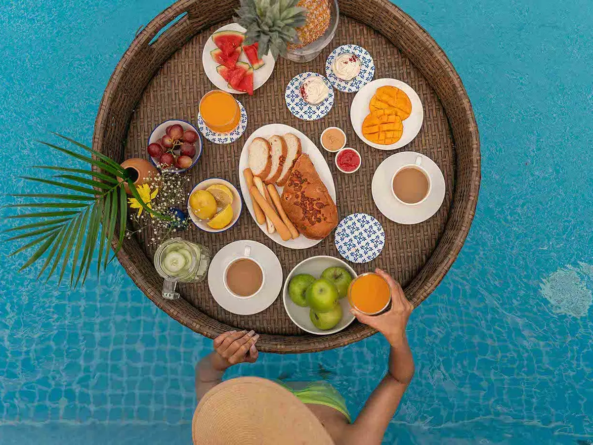 Aurelia Villa F - Floating Breakfast