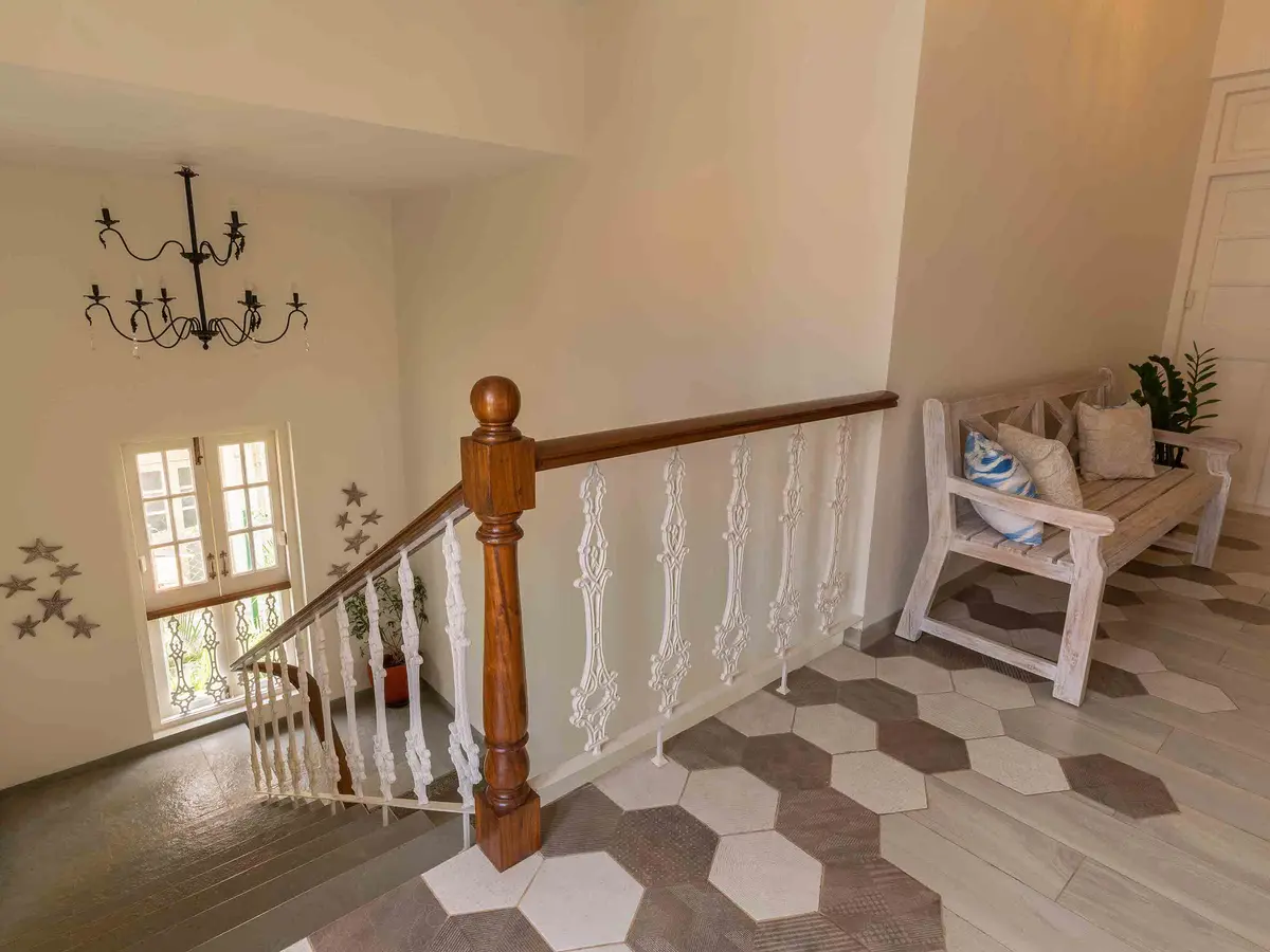 Aurelia Villa F - Stairway