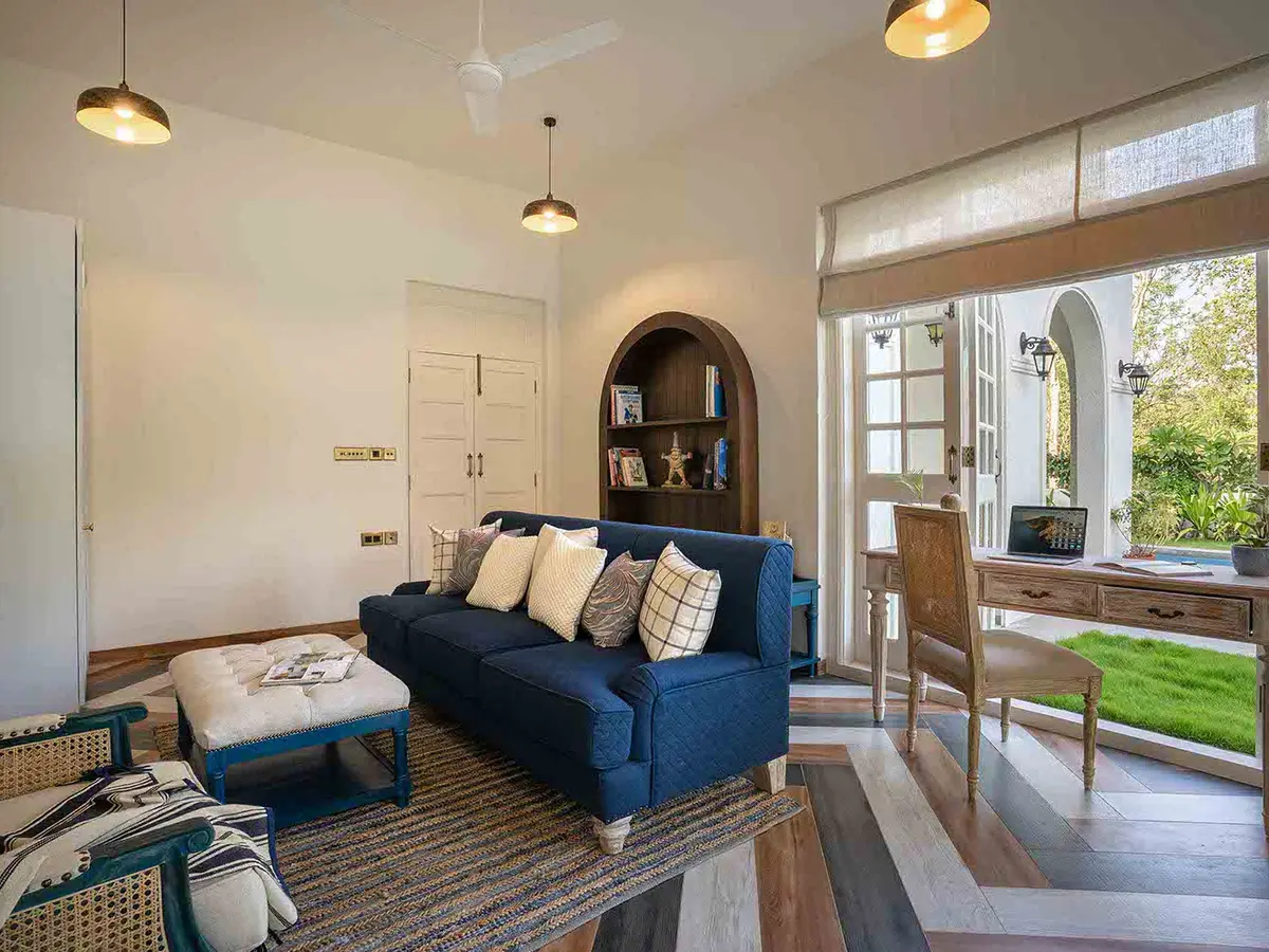 Aurelia Villa F - Work Room 1