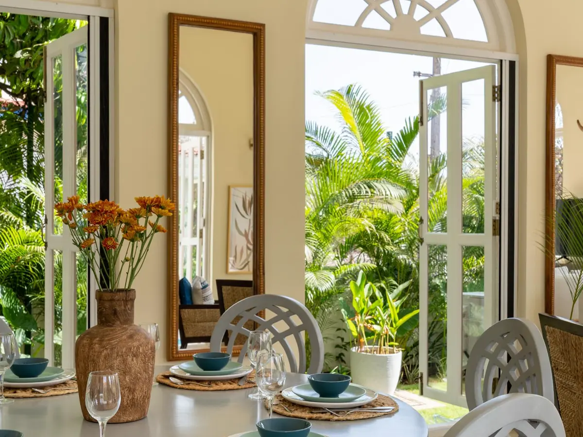 Aurelia Villa G - Dining Area