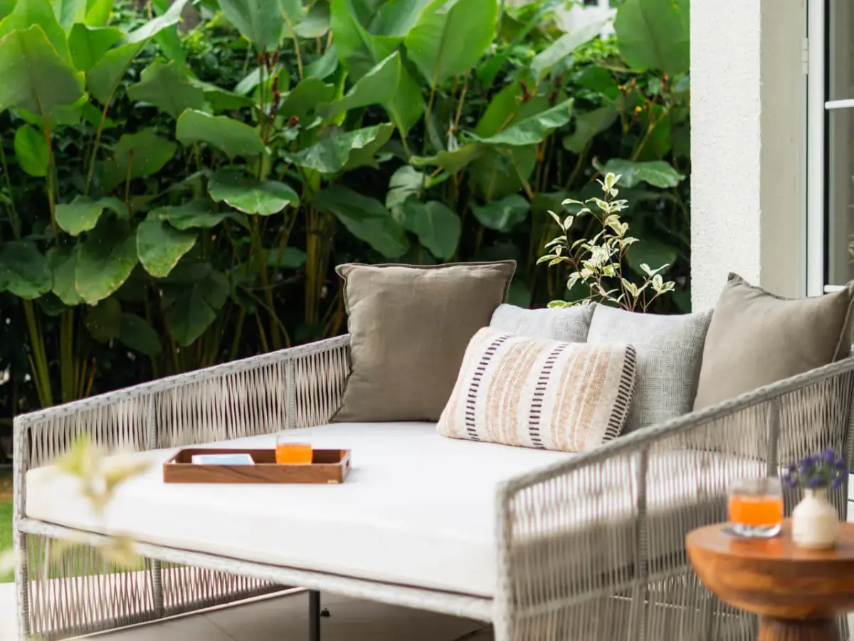 	Outdoor Lounging Area | Beleza Villa D by Lohono Stays