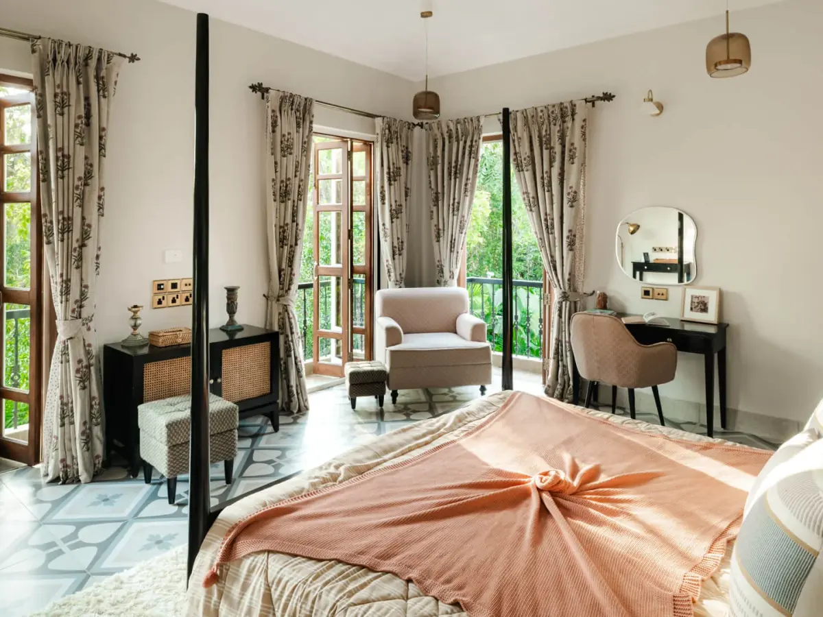 Bedroom with Views | Luxury Rentals - Calisto Villa B by Lohono Stays