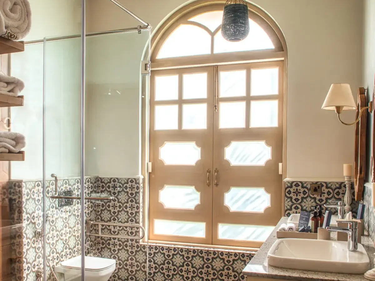 Master Bathroom 1 | Calisto Villa C by Lohono Stays 