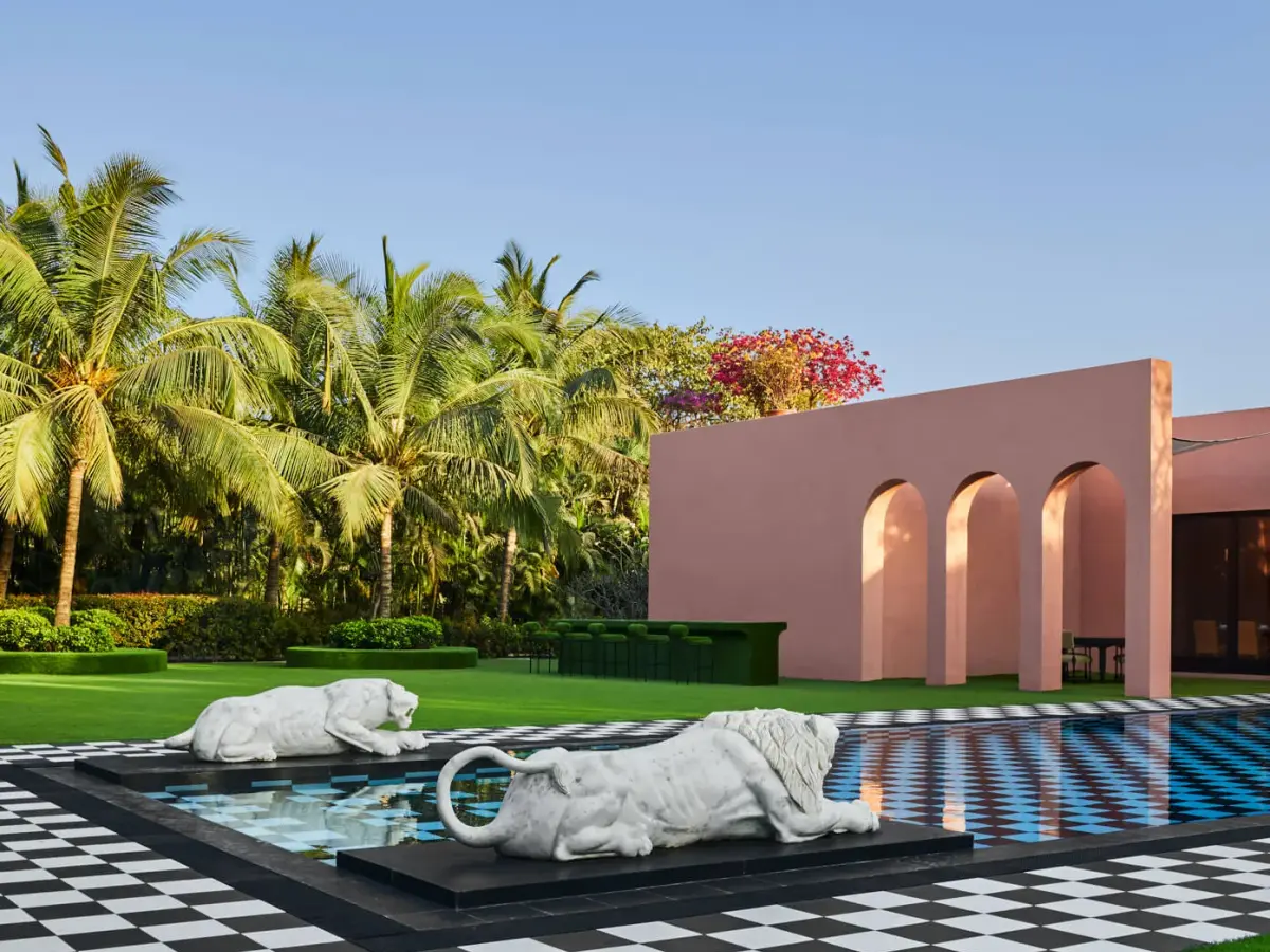 Poolside | Casa Del