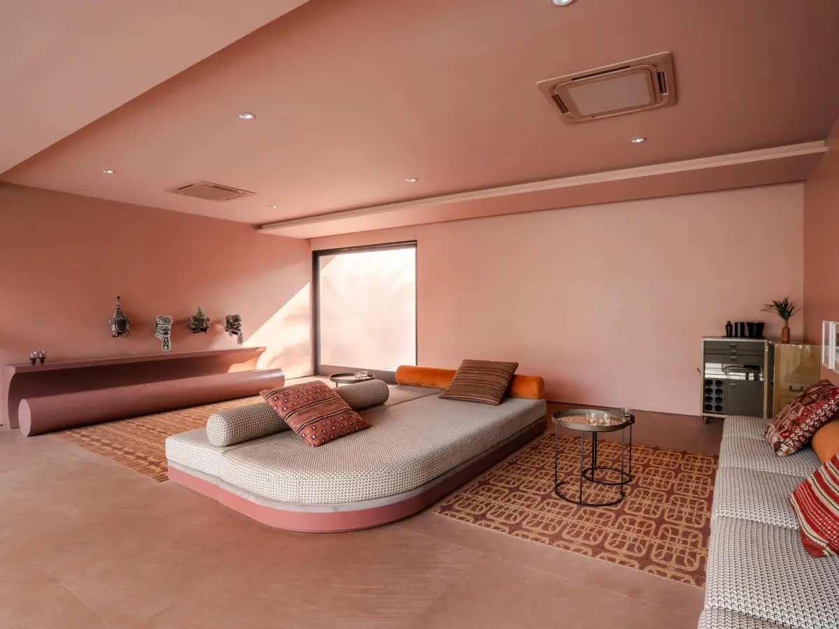 Casa Del- Living Area