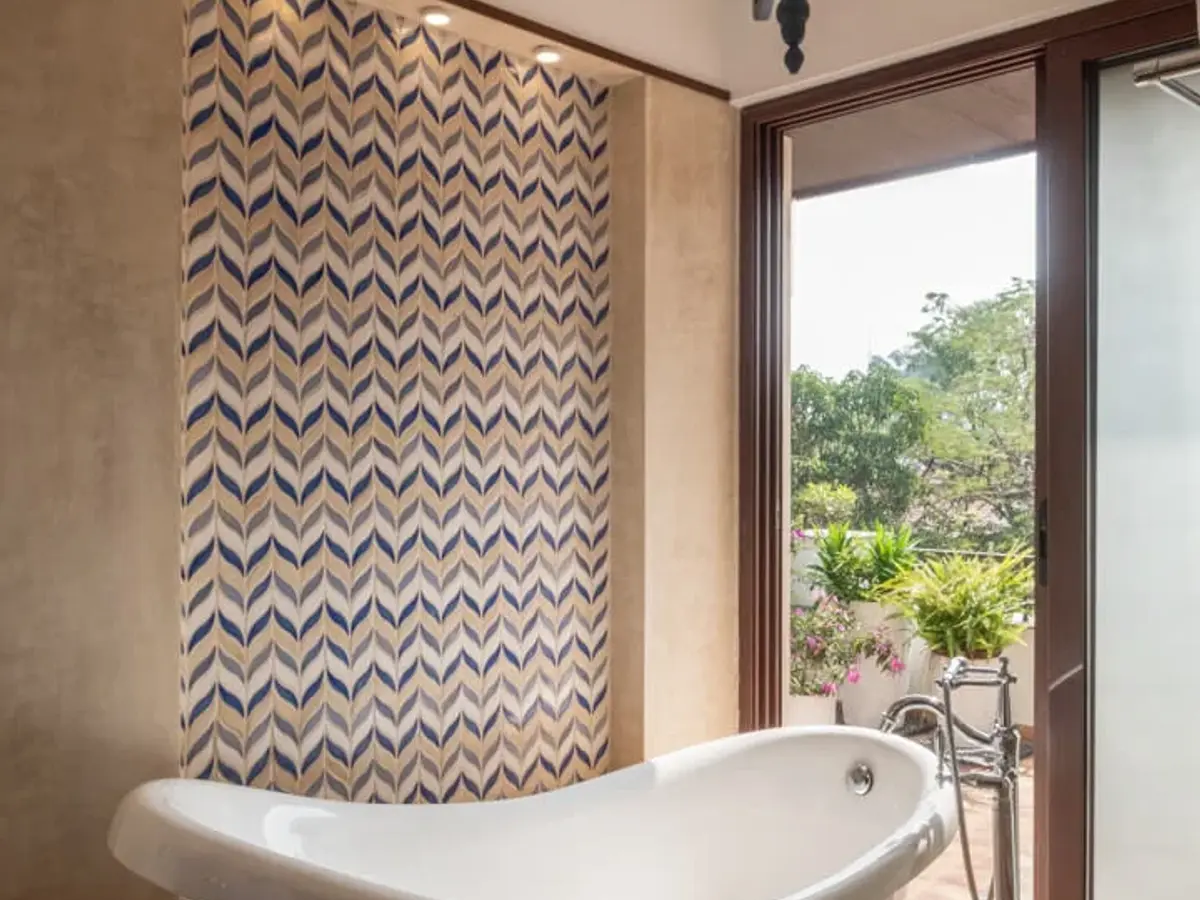 Casa Tanisa - Premium Bathtub
