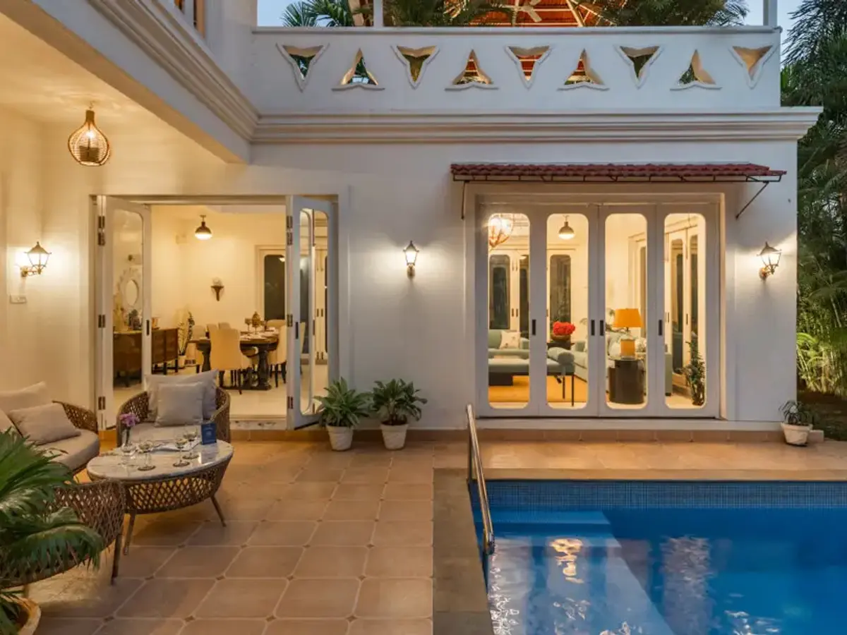 Evening Facade | Castello 4