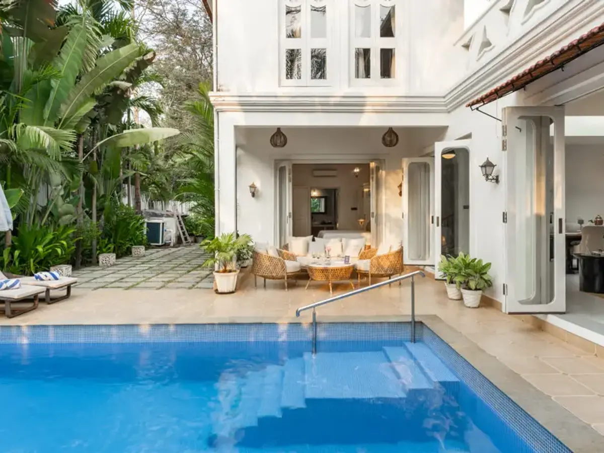 Swimming Pool | Castello 4