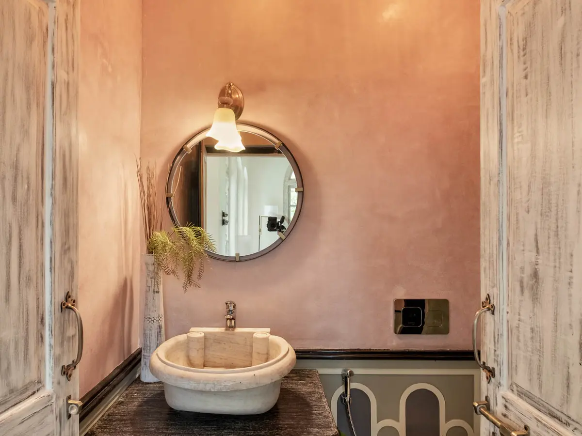Castello Villa 6 - Powder Room