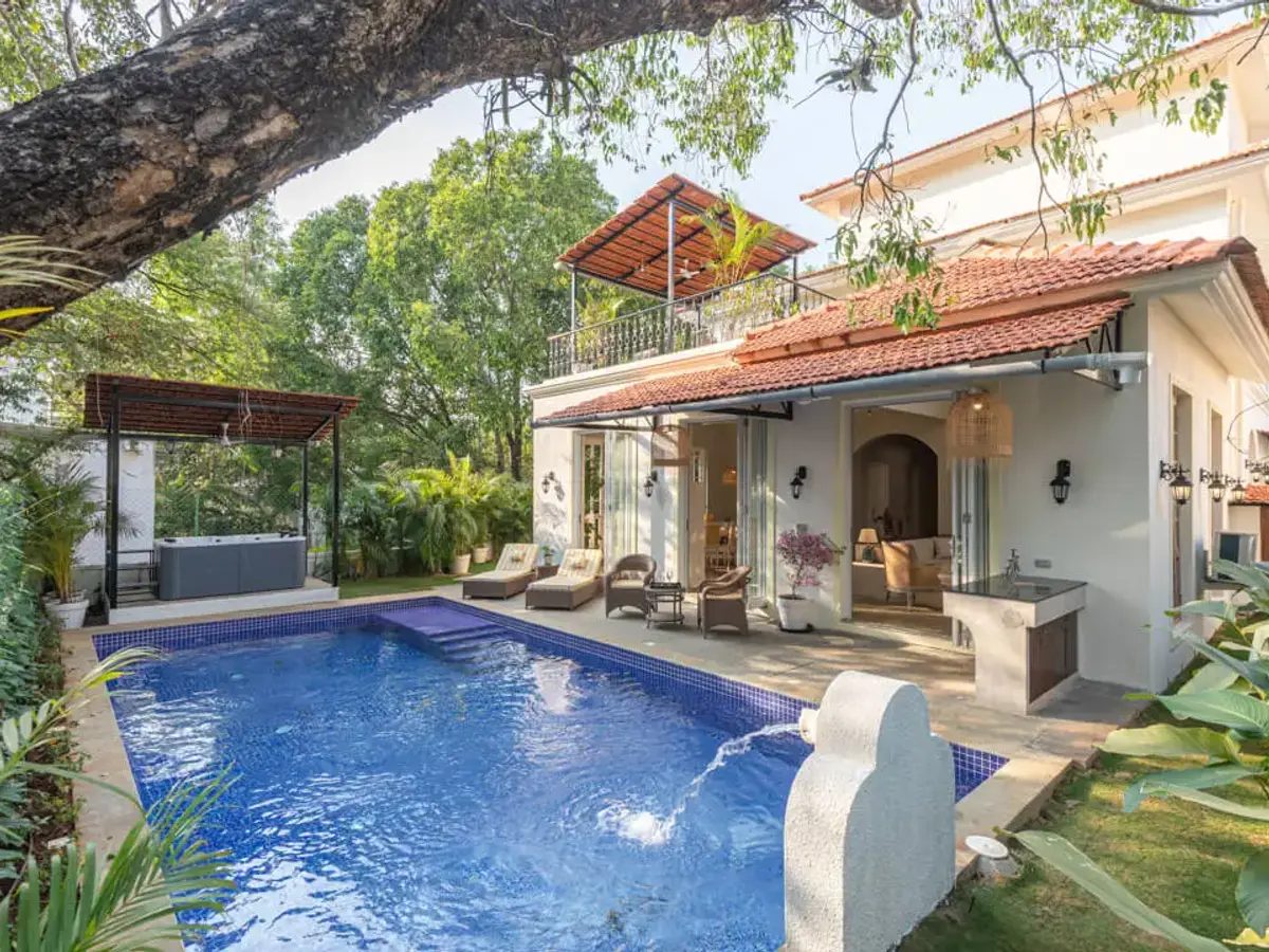 Colina - Villa E - Poolside