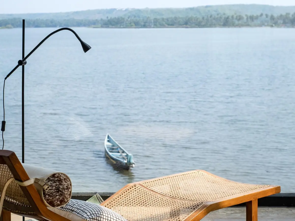 Glasshouse On The Bay - Lounge area 1