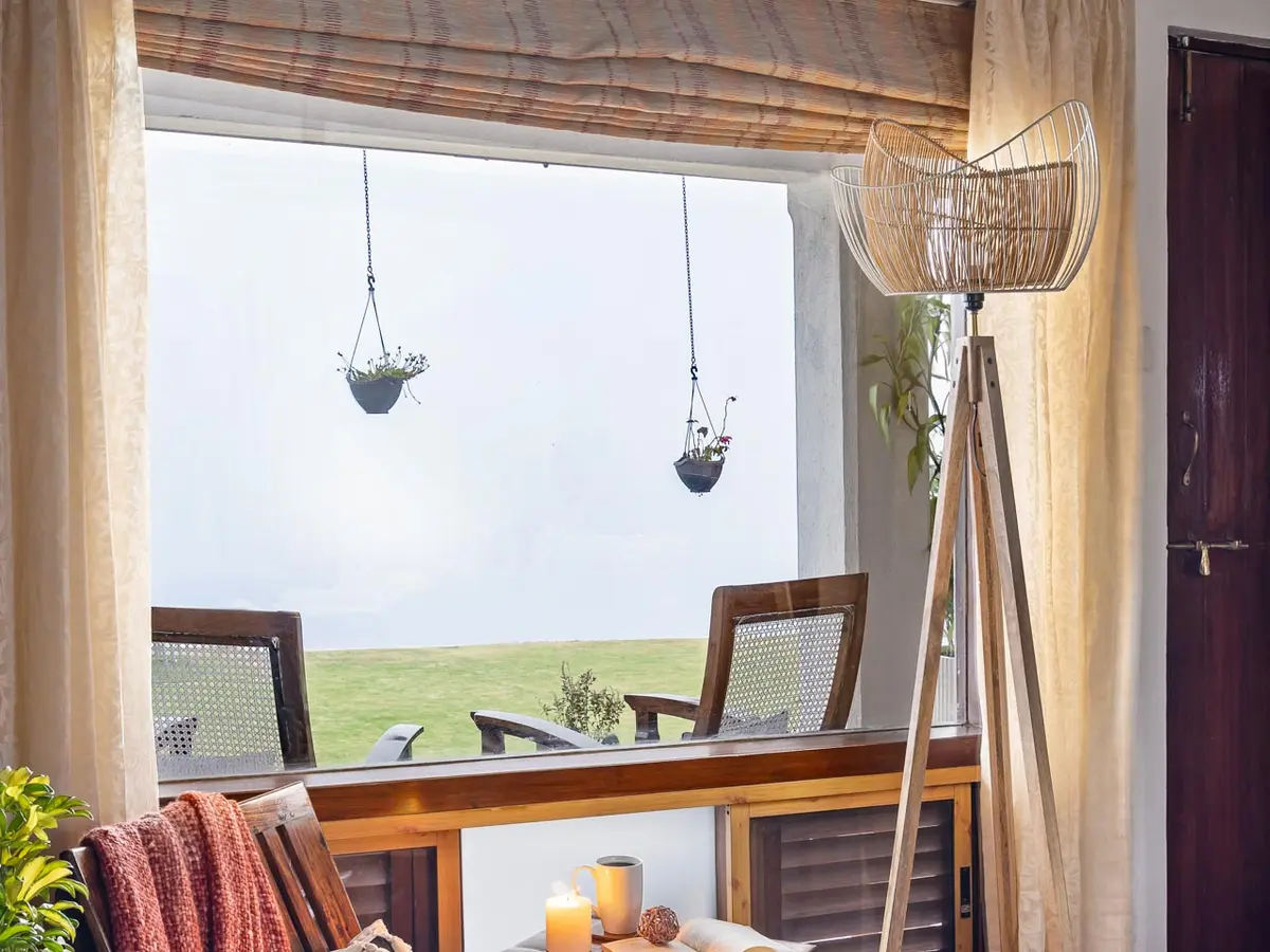 Gold Mist - Bedroom seating