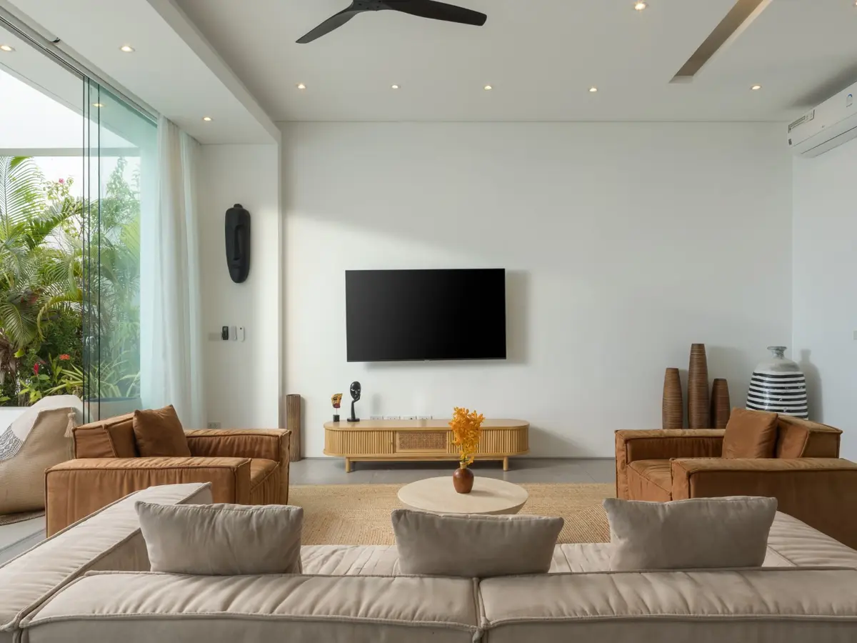 Golden Lotus - The Flourish Villa - Restful living area