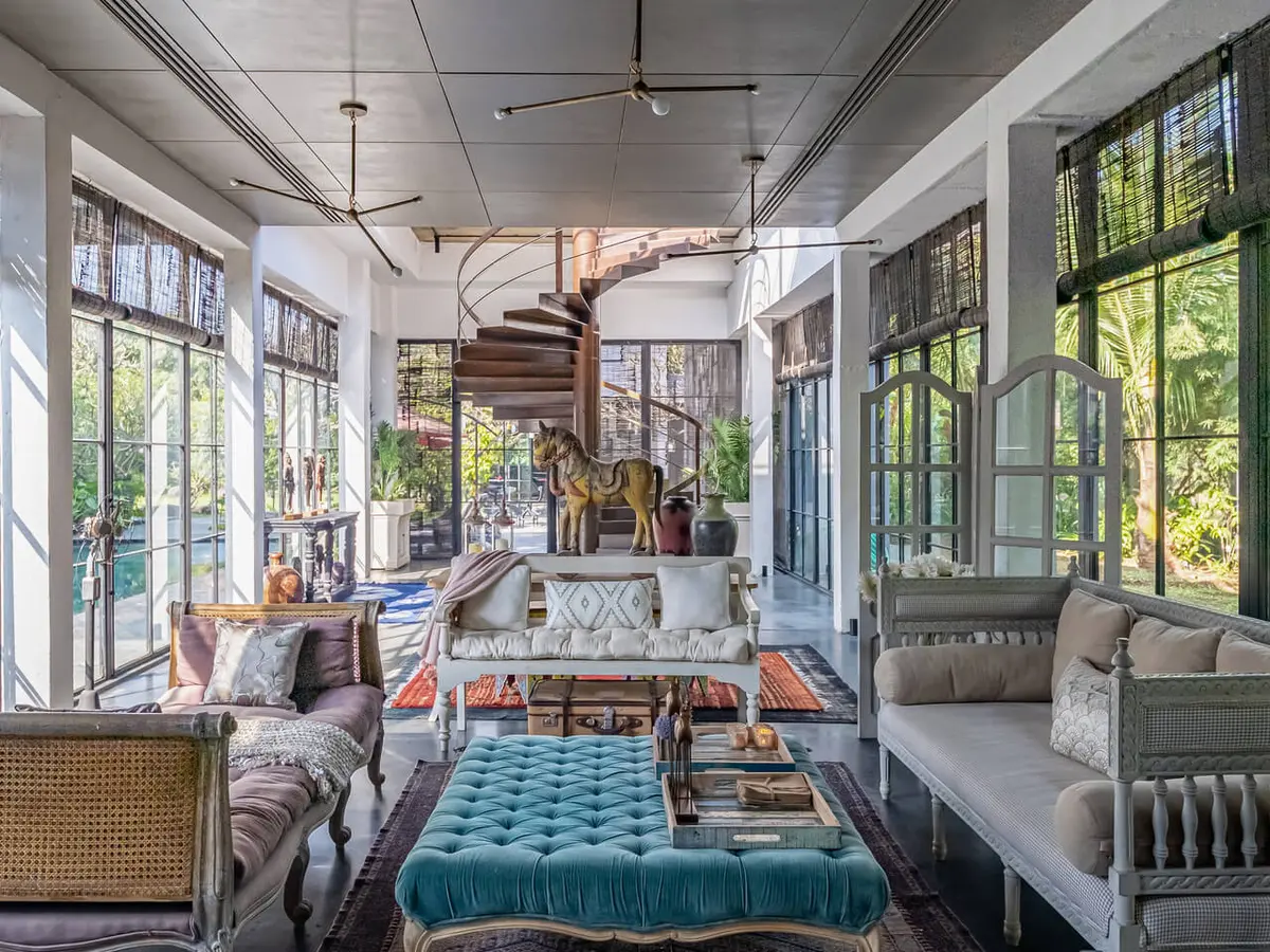 Greystone Manor - Living Room