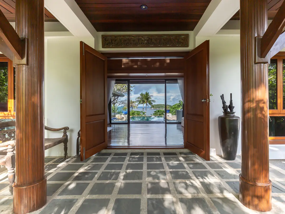 Infinity View - Entrance to the villa