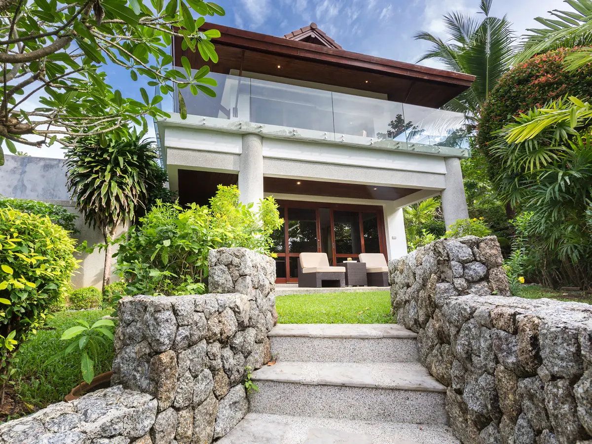 Infinity View - Views from the garden