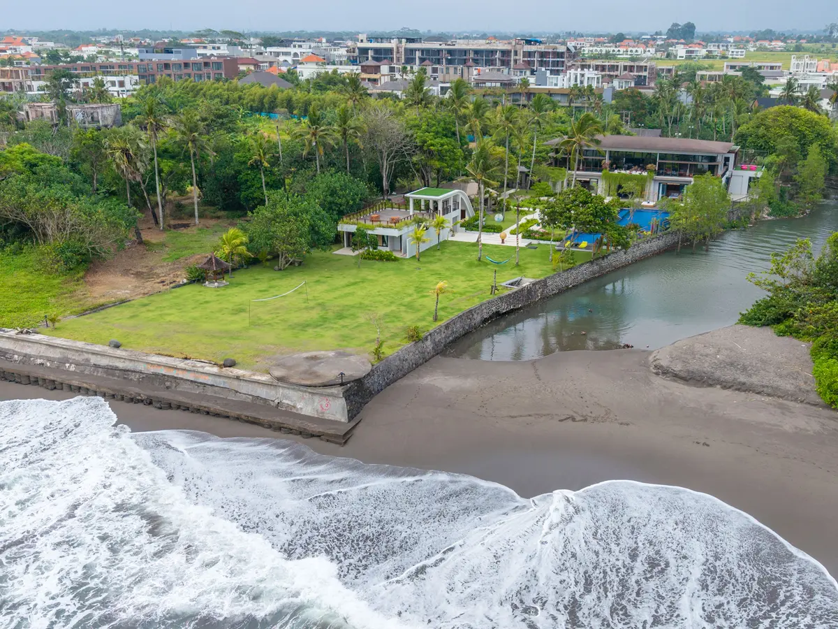 Elite Havens - Kiss Bali Beach Residence - Bali -  Indonesia - Spacious luxury beachfront villa2 - blue