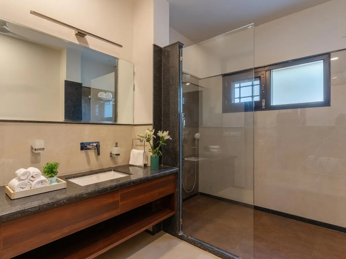 Bathroom 5 - Morbaugh at Kothari Gadh | Villa in Jaipur