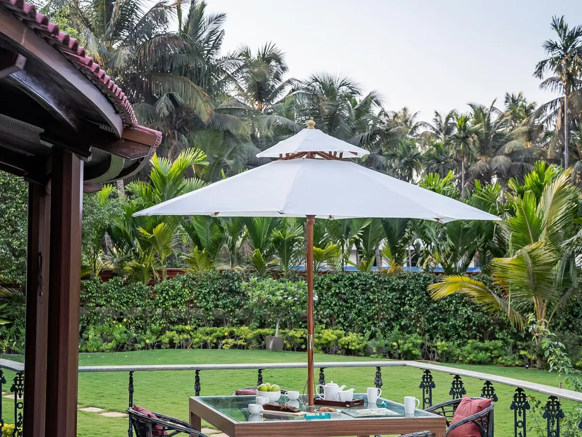 Villa Lani - Patio seating