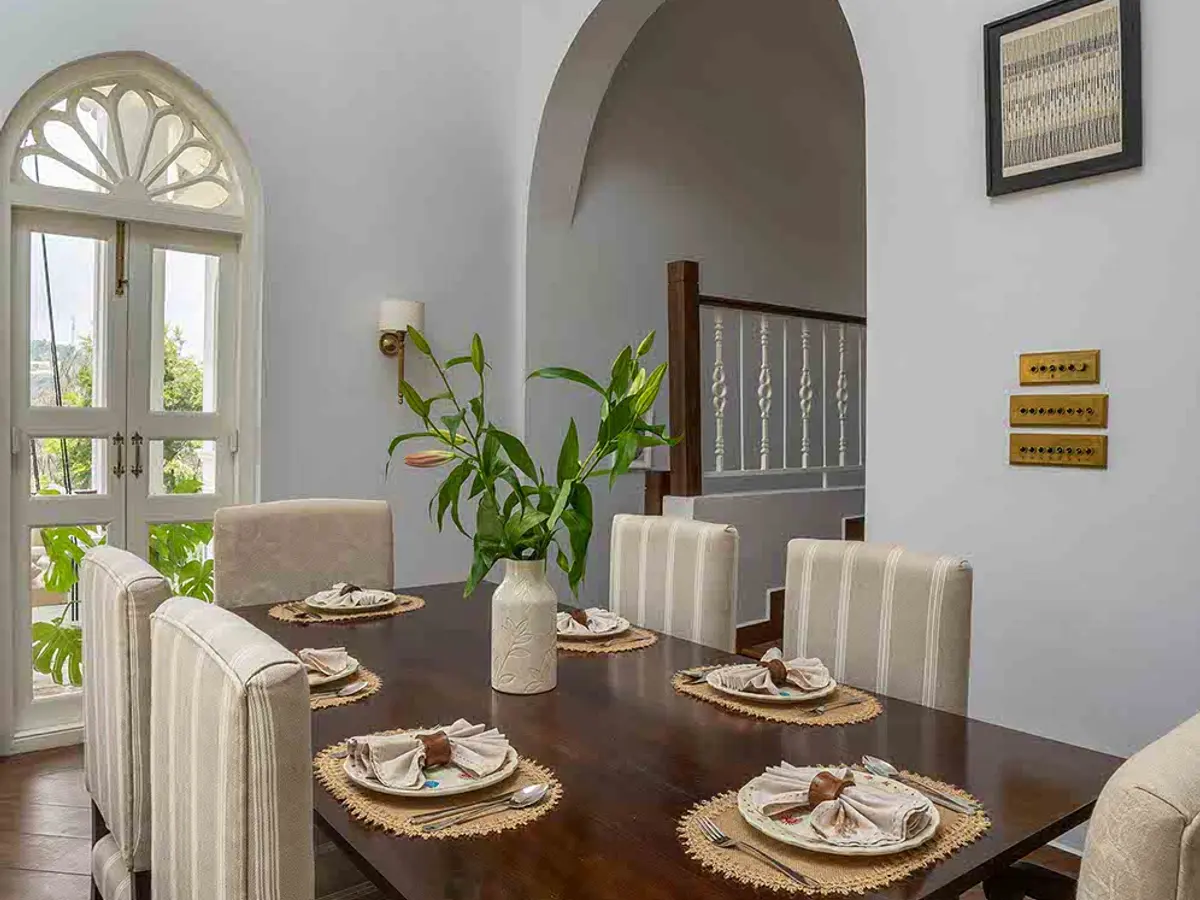 Landsdowne - Dining Area