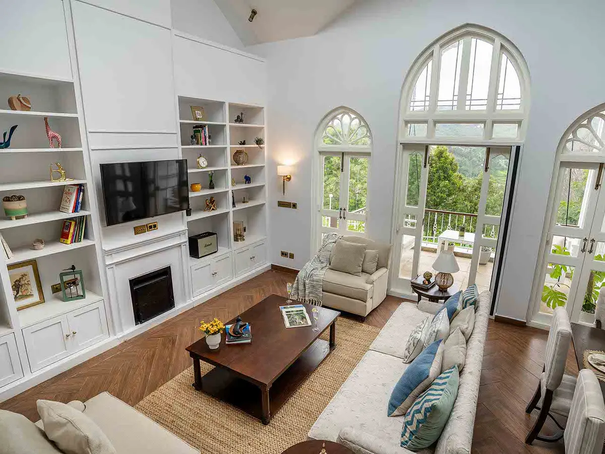 Landsdowne - Living Area