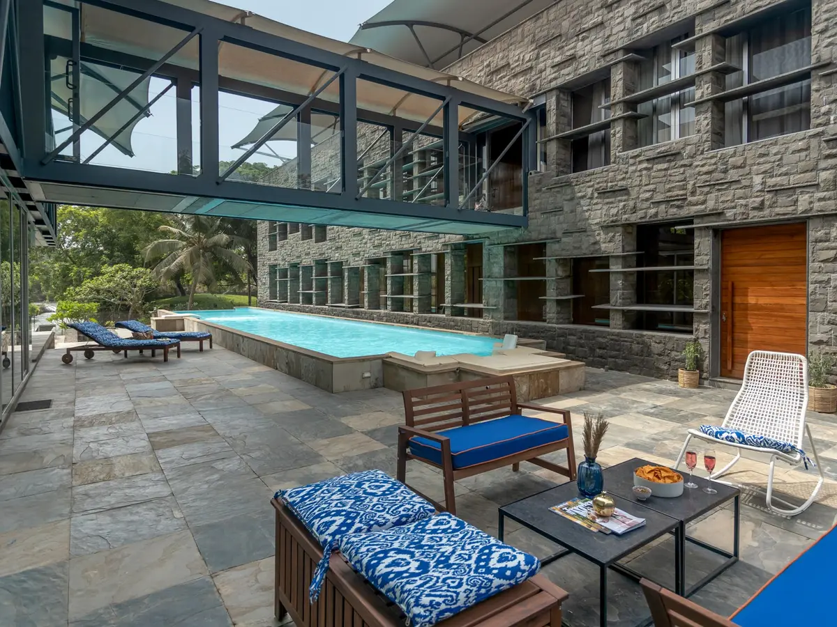 Maharajah House - Outdoor seating