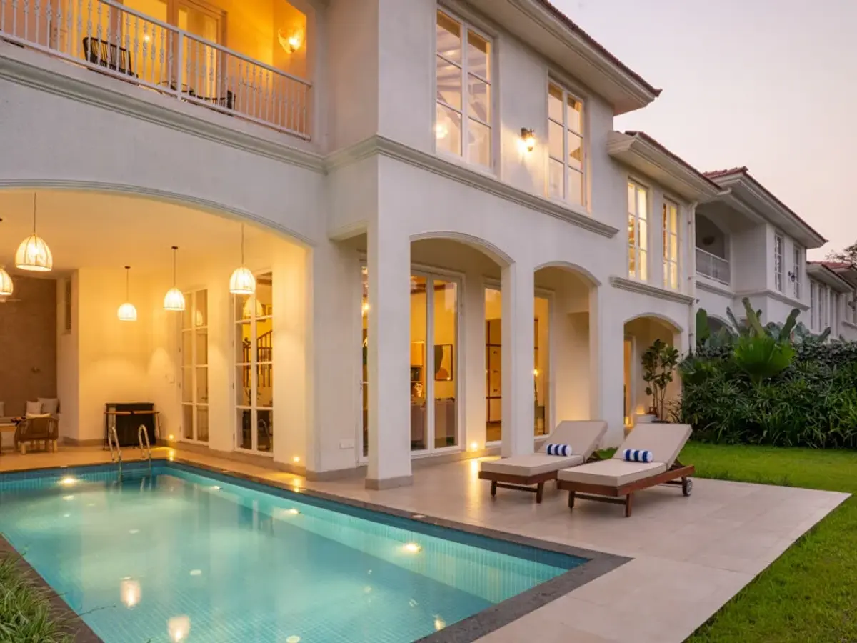 Evening Facade | Moira Villa 4