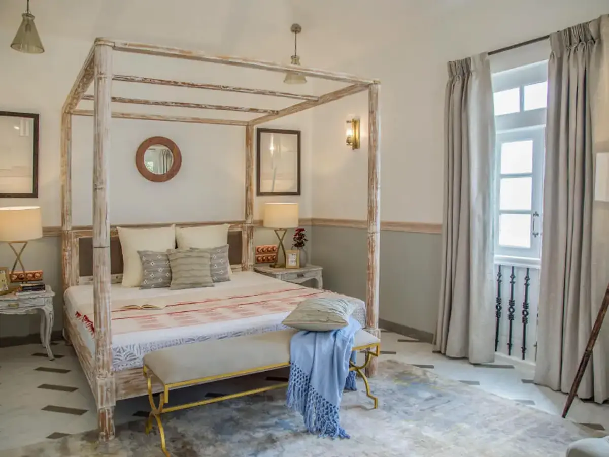 Monforte Villa E – Spacious Bedroom