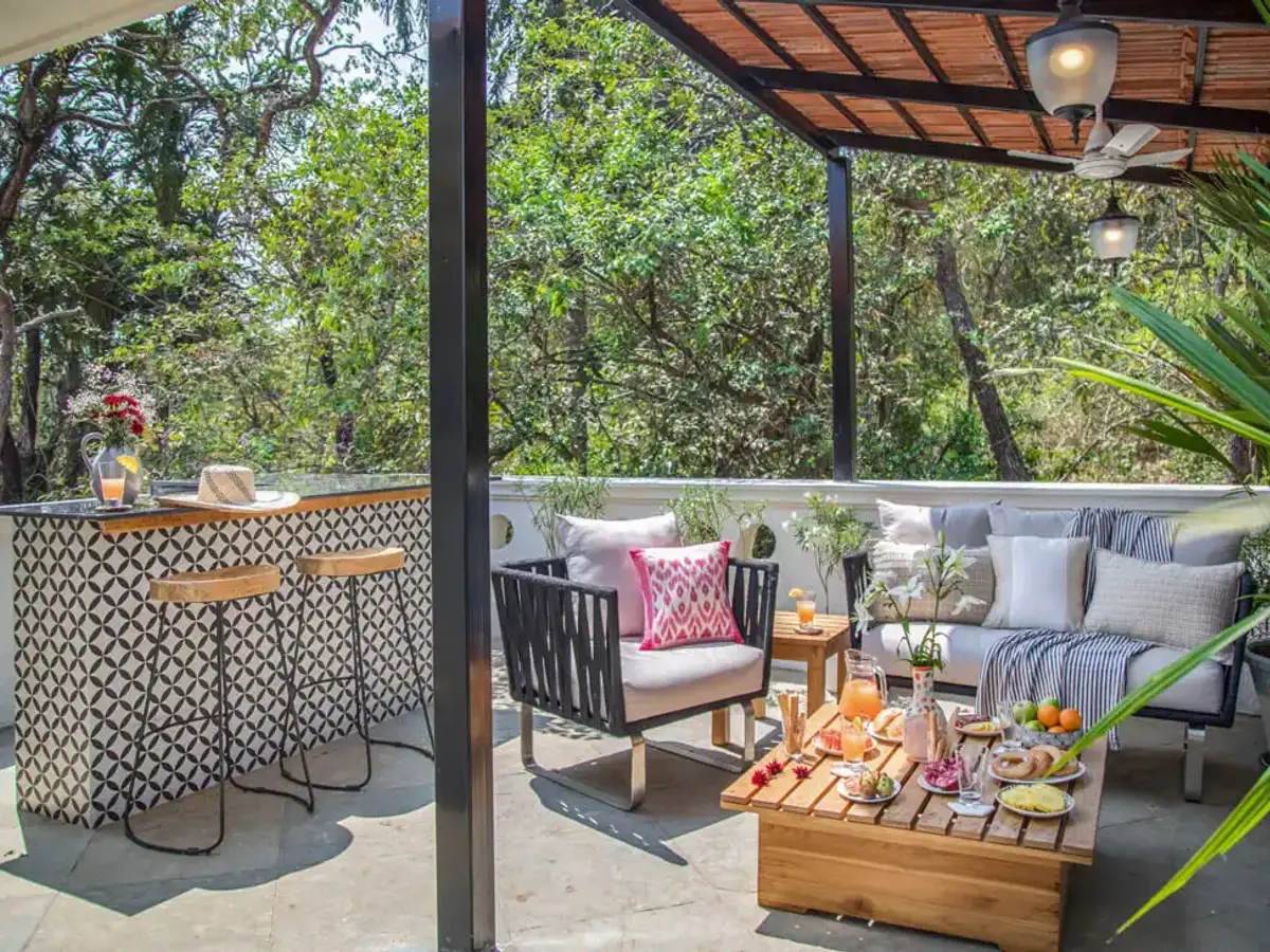 Monforte Villa E – Terrace Seating Area