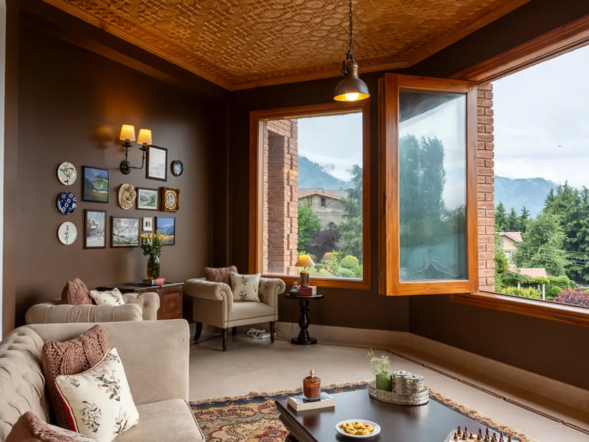 Villa In Srinagar Near Dal Lake | Noor By Lohono Stays 