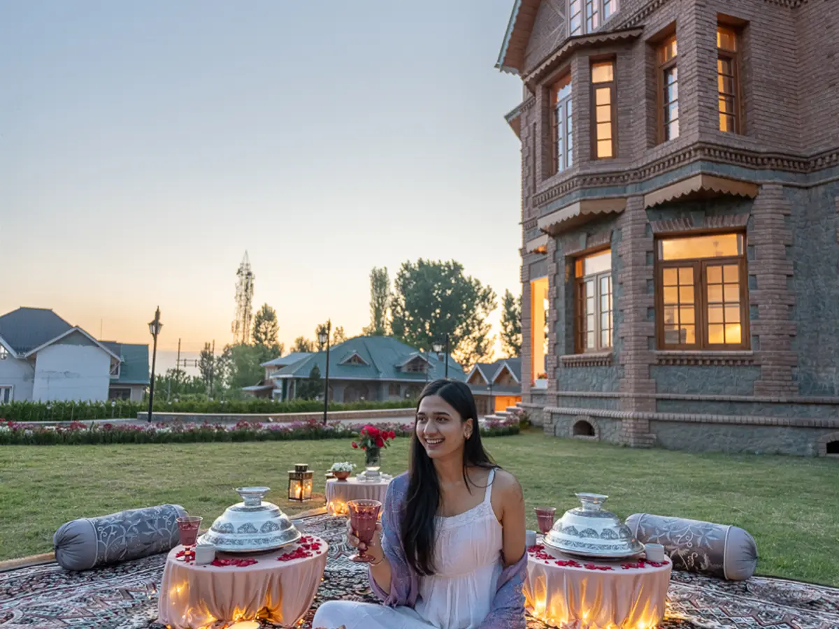 Resort Stays In Srinagar | Noor by Lohono Stays