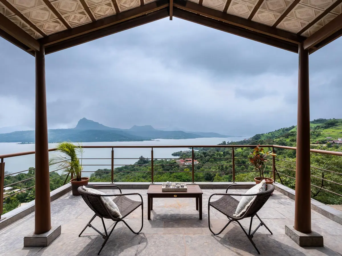 Om Anantha - Infinitum - Balcony