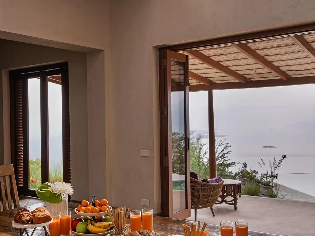 Om Anantha - Breakfast Setup