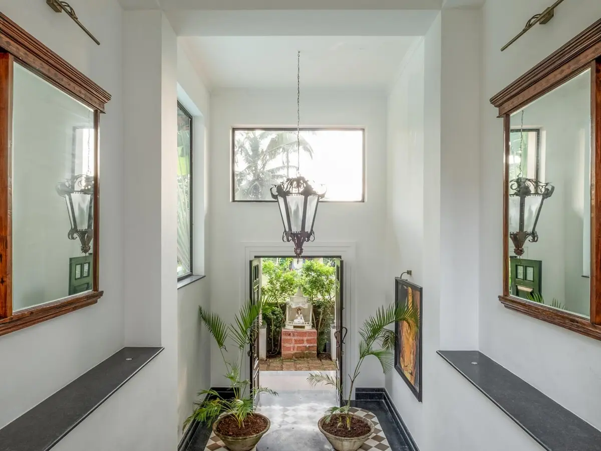 Orchard Villa - Entrance