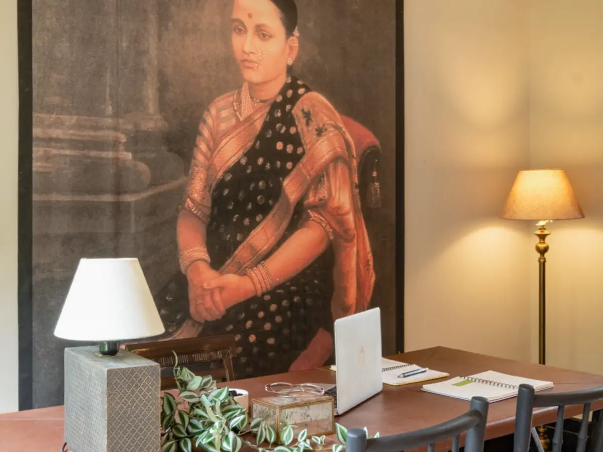Orchard Villa - Study Table