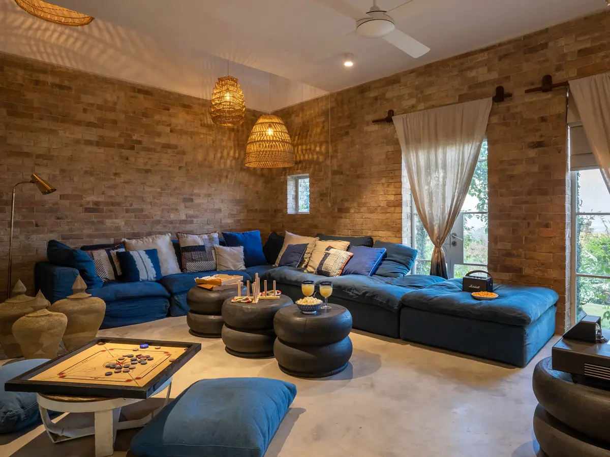 Private TV Room - The Ray Villa