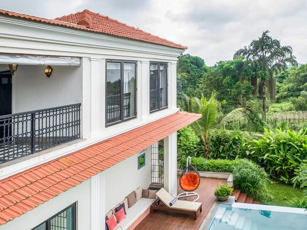 River Villa - Facade View