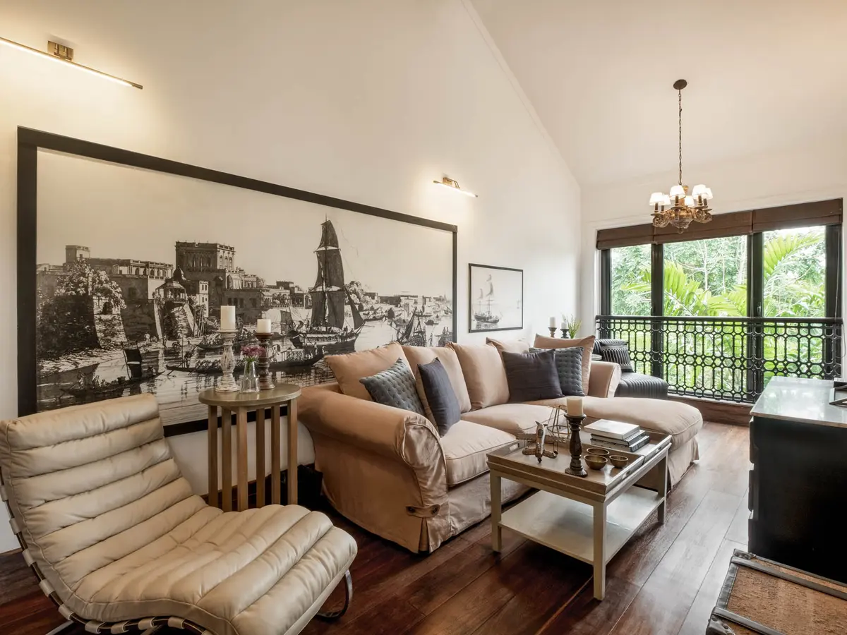 River Villa - TV Room