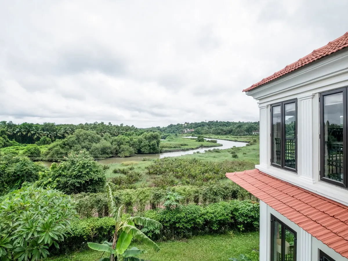 River Villa - View of Moira