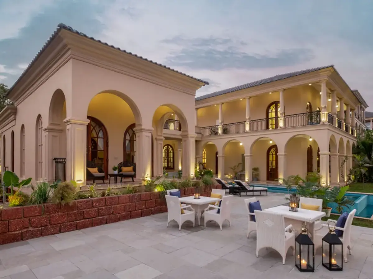 Sacri Borod Hill 7 - Facade