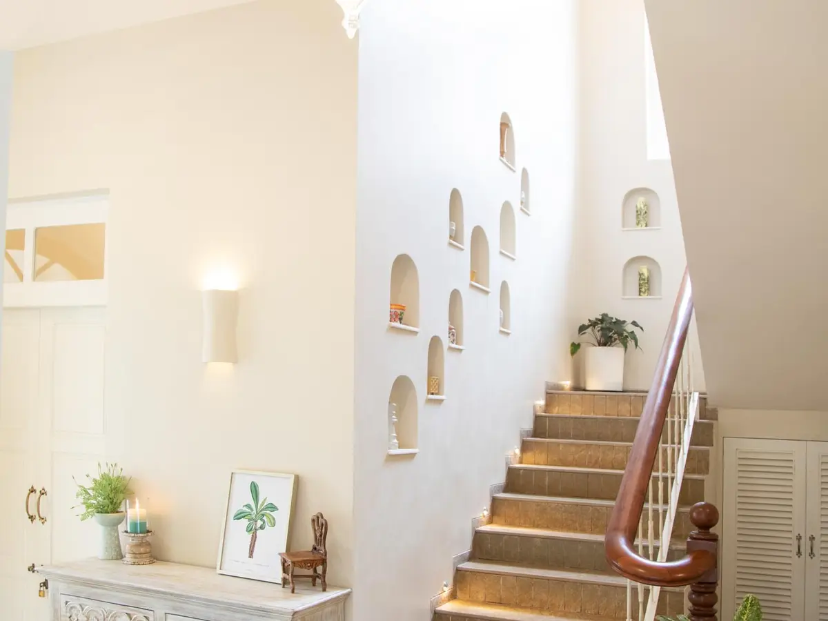 Silvio - Villa E - Stairway