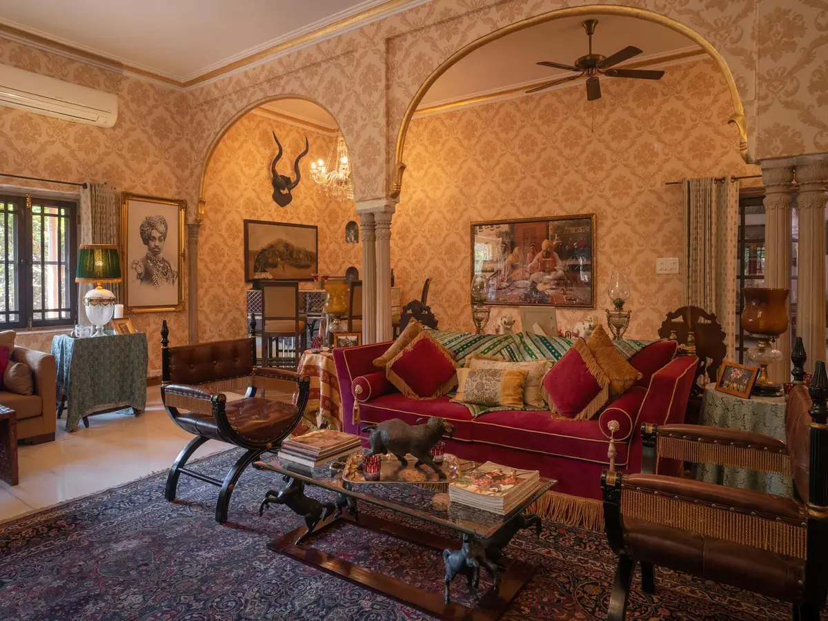 Srinivas - The Royal Residence - Living Area